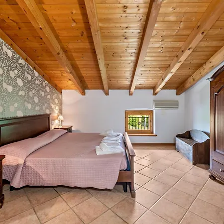 Colombare Teboi Trilo * Lazise