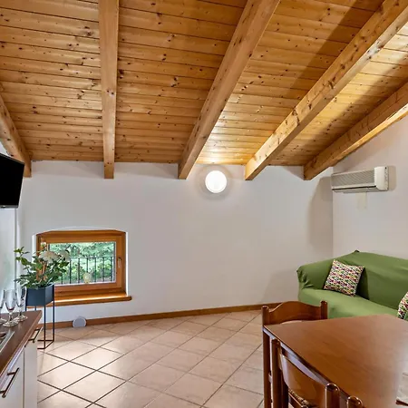 Colombare Teboi Trilo * Lazise